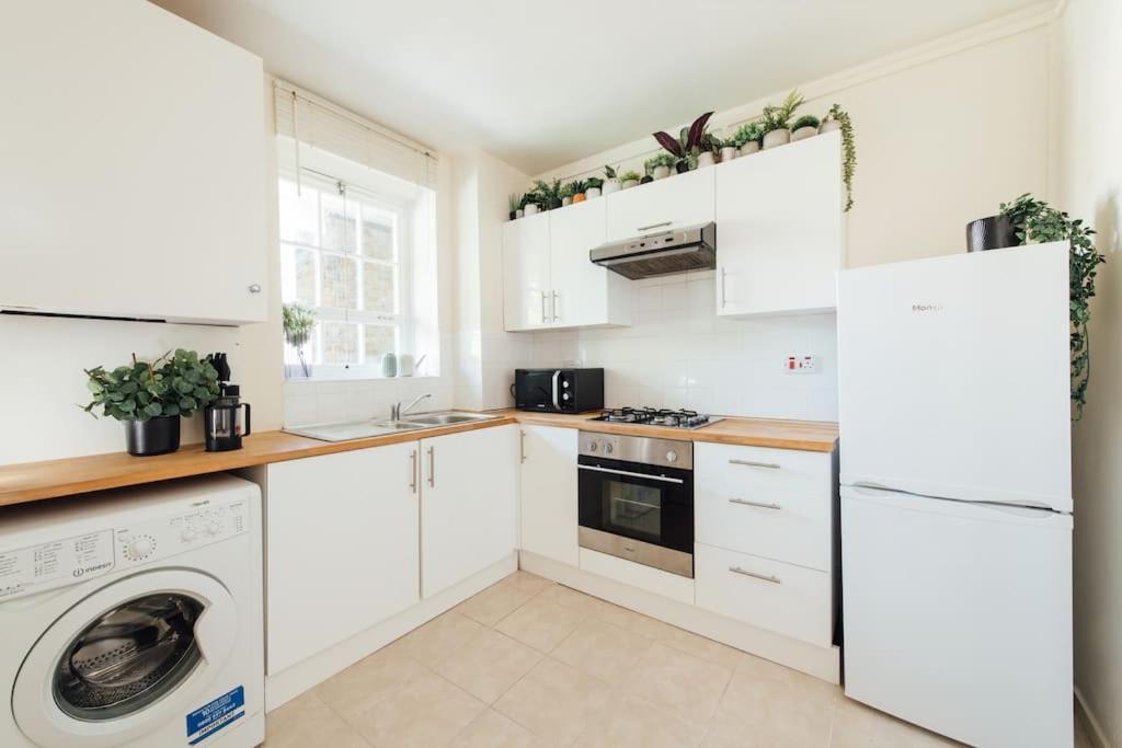 Charming 2 Bedroom Flat In The Heart Of Kings Cross, London Exterior foto